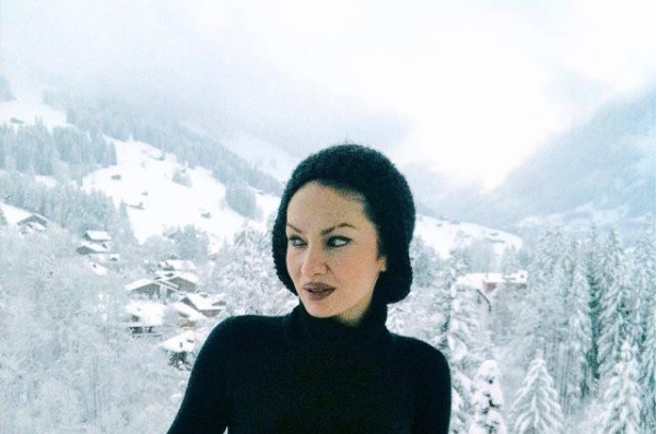Adelina Ismaili flet për humbjen e nënës: Kalova në depresion gjatë…