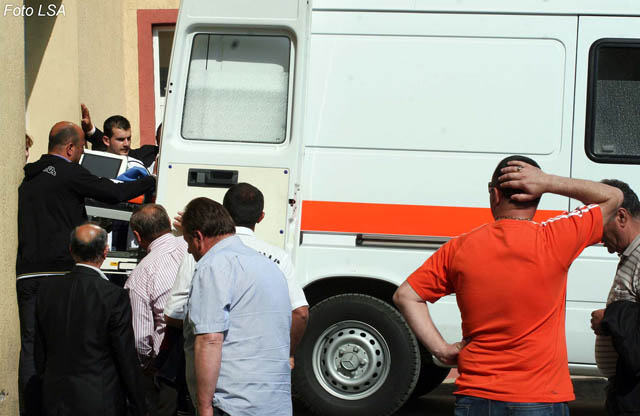 Po rregullonte ashensorin, humb jetën 28-vjeçari në Durrës (Emri)
