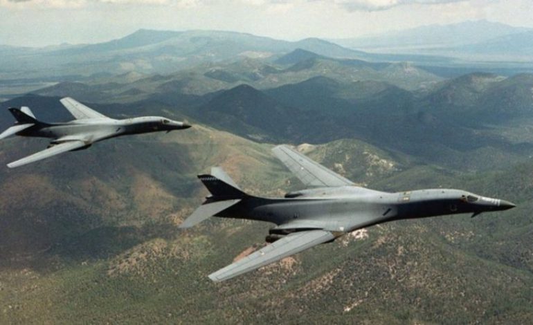 Zemërimi i Koresë së Veriut/ SHBA-ja lëshon bombarduesit supersonikë mbi Gadishullin Korean
