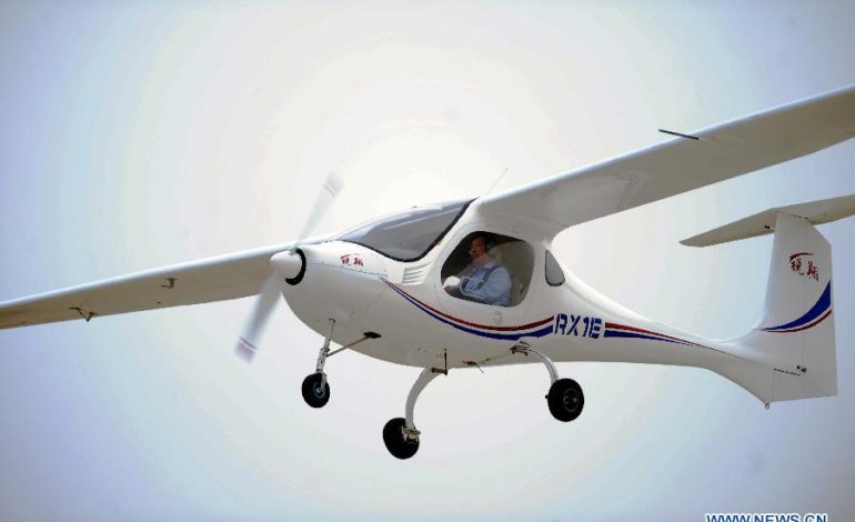 Realizohet fluturimi i parë i avionit elektrik kinez