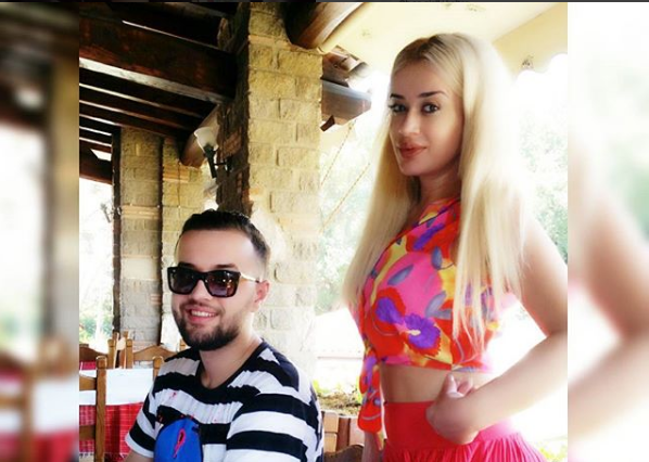 1 vit pa Ergi Dinin, Barbana përlot me mesazhin e saj
