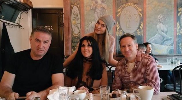 Këngëtarja shqiptare me producentë të huaj, vjen me projekte muzikore në tregun ndërkombëtar