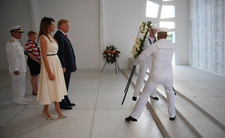 Donald dhe Melania Trump, vizitë për herë të parë në Pearl Harbor