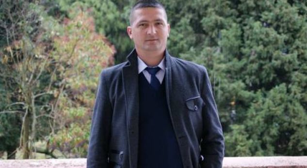 Shpërthimi/ Akuza të forta nga drejtori i policisë bashkiake: Ku**at po bëhen drejtoresha