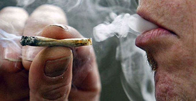 Cila është droga që qëndron më shumë në gjak, urinë dhe flokë?