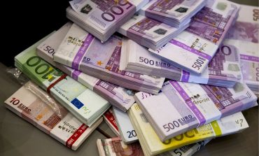 Ish-futbollisti fiton 672 mijë euro në llotari