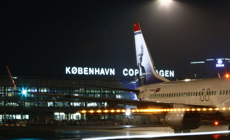 Kopenhagen bllokon aeroportin, kërcënohet aeroplani turk