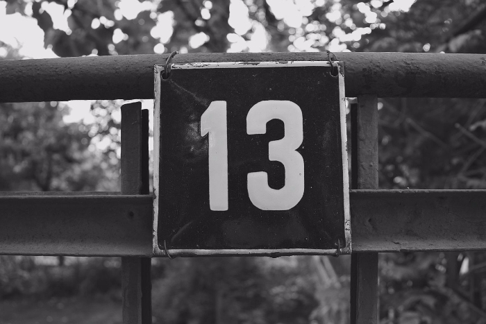 Numri i mallkuar/ Ja çfarë misteresh fshihen pas 13-s
