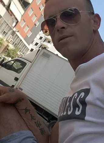 DETAJE/ Plagosën të riun në Tiranë, çfarë zbuluan kamerat për dy autorët