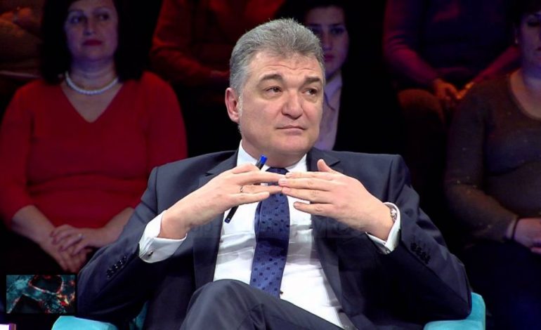 Juristi Gjata: Pse Llalla duhet të qëndrojë në detyrë derisa të mblidhet Këshilli i Lartë i Prokurorisë