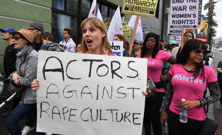 Protestë kundër abuzimeve seksuale në Hollywood