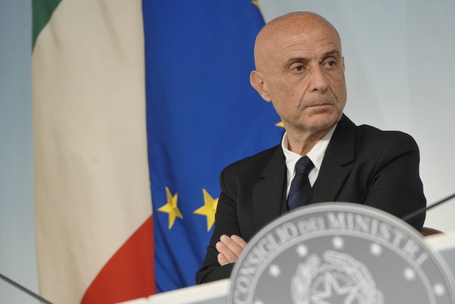 Ministri i Brendshëm vjen në Tiranë, zbardhet axhenda e takimeve