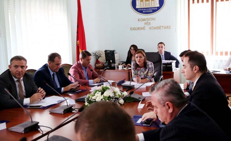 DEGJENERON Komisioni i Sigurisë, Ndreu për Salianjin: Ti do rrahur…