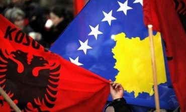Skandal me tekstet shkollore: “Kosova ende s’e ka shpallur pavarësinë!”