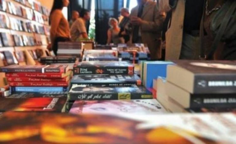 Çelet Panairi i 20 i Librit në Tiranë/ Gjithçka duhet të dini për festën e botimeve shqip 2017