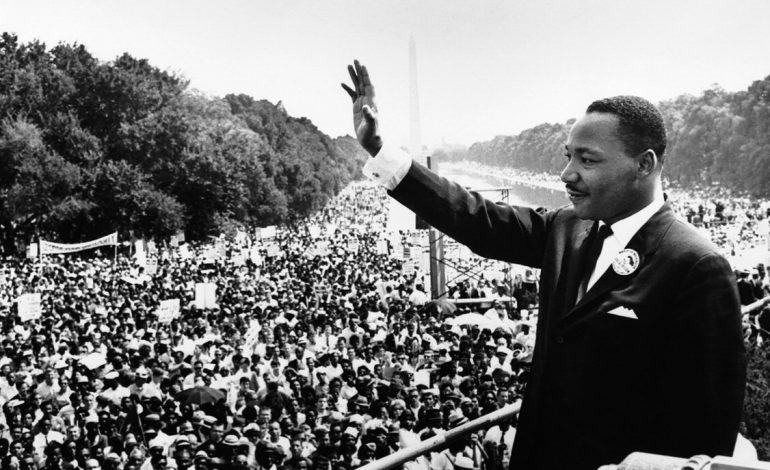 FBI-ja publikon dosjen sekrete: Martin Luther King i ‘zhytur’ mes orgjive dhe Partisë Komuniste!