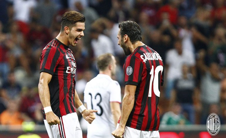 Milan në avantazh ndaj Sassuolos, ja autori i golit (VIDEO)