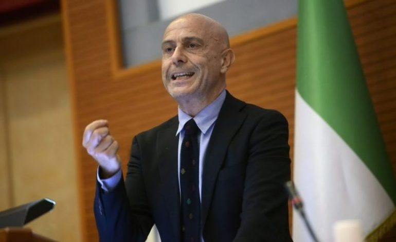 “Droga në Shqipëri”/ Ministri i Brendshëm italian, konferencë të përbashkët me Ramën