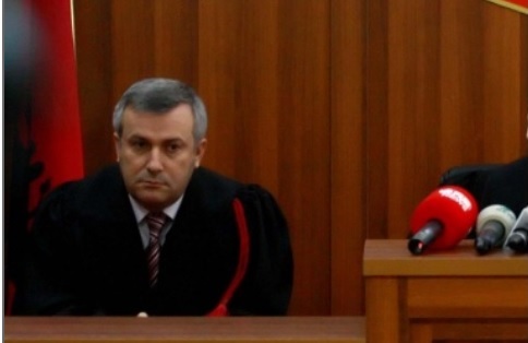 Apeli i Krimeve të Rënda lë në burg gjyqtarin Shkëlqim Miri