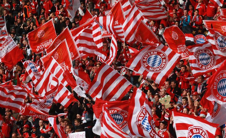FOTO/ Bayern Munchen uron Shqipërinë për Pavarësinë