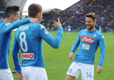 Napoli rimerr komandën e Serie A, Roma e Milani ndalen në barazim