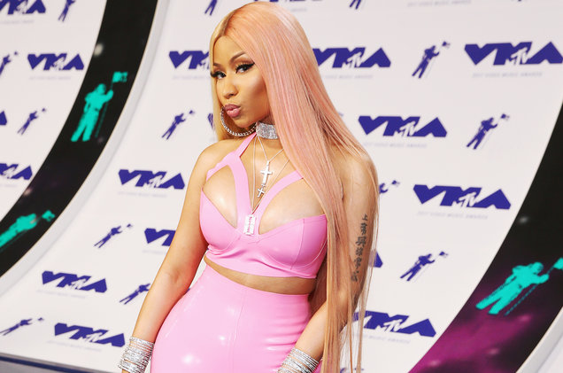 Nicky Minaj më seksi se kurrë në kopertinën e revistës “People”