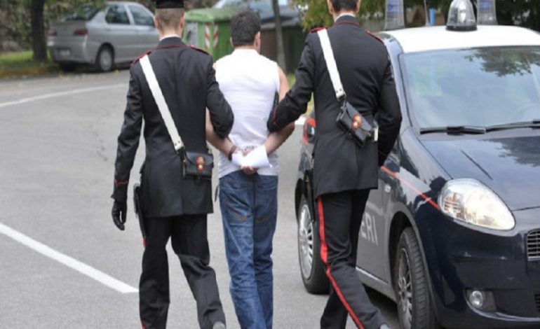 Arrestohet banda e shqiptarëve/ Ja video e ‘skifterave në aksion’
