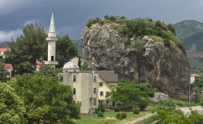 Përmeti, destinacioni turistik që bëri për vete 25 mijë vizitorë