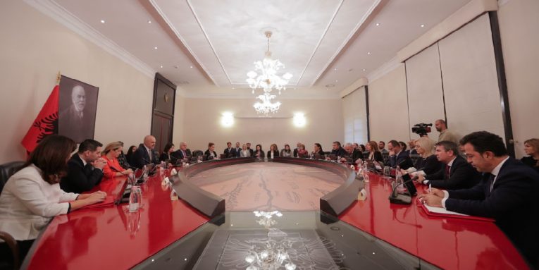 QEVERIA NË SHKODËR/ Zbardhet axhenda e mbledhjes