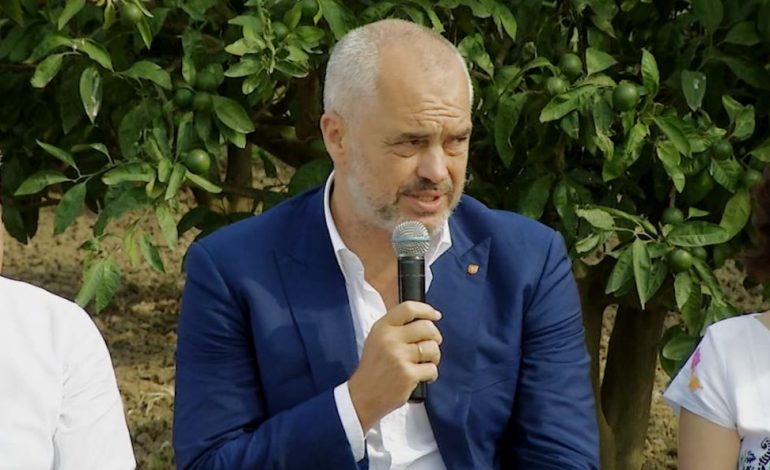 “Fut në punë atë që e meriton, jo atë që paguan”, Rama i përgjigjet komentuesit: Mos u zvarrit por…