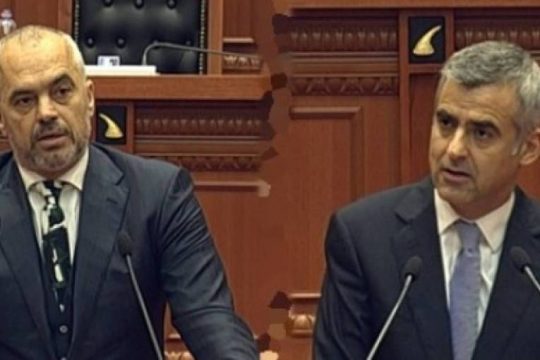 Vangjel Dule: Edi Rama duhet të sqarojë rolin që kishte në kanabizimin e Shqipërisë…