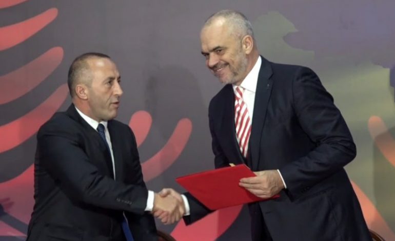 BILANCI/ Shqipëri – Kosovë, “patatja e ftohtë” në mes/ Çfarë s’po e zgjidh dot as heqja e kufirit?!