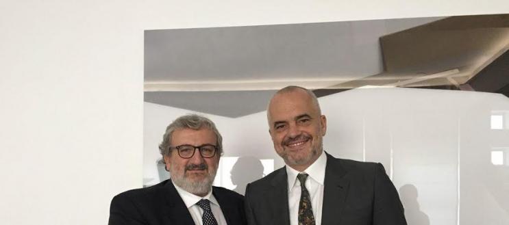 Guvernatori puliez plan me Ramën: Shqipëria do furnizojë Italinë me ujë