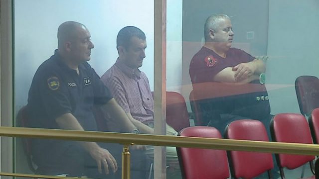 Biznesmeni shkodran akuzohet se mbyti gruan në banjë, tani do të vrasë dy motrat e saj…