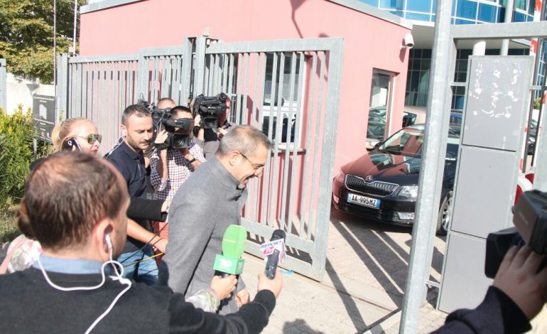 Prokuroria nis hetim pasuror për Tahirin dhe biznesmenin. Flet administratorja e Kurum