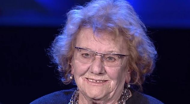 Tinka Kurti mes lotësh: Ana tjetër e Aleksandër Lalos