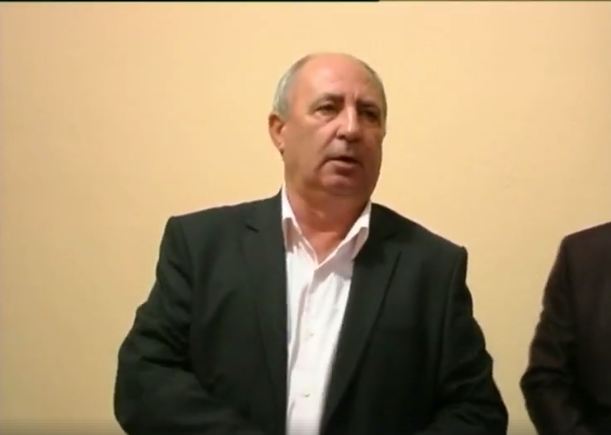KAVAJE/ Ish kreu i hipotekës Seit Cikalleshi dorëzohet në polici. SKANDALI me pronat