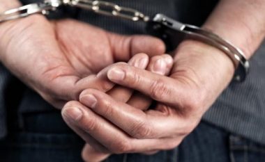 Arrestohet 48-vjeçari, vjehrri që përdhunoi nusen