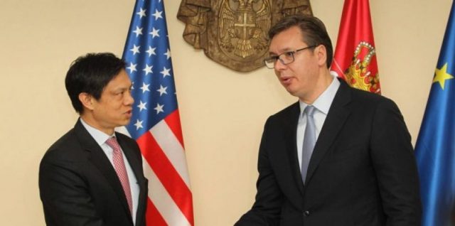Presioni amerikan, serbët kërkojnë ndihmën e BE