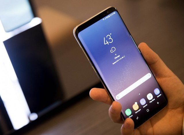 Samsung vjen plot surpriza në 2018, ja risitë e smartphone-it