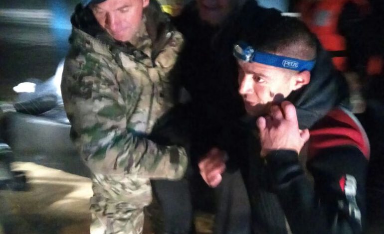 FOTO+VIDEO/ Situata emergjente, ja si i shpëtoi ushtria banorët në Fushë-Krujë