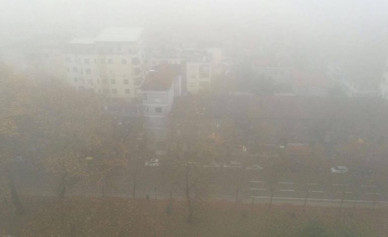 Pas reshjeve biblike, mjergulla e paparë pushton Tiranën (FOTO)