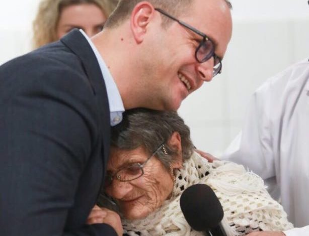 “Festat duan dashuri”/ Bushati jep mesazhin e solidaritetit nga Shkodra