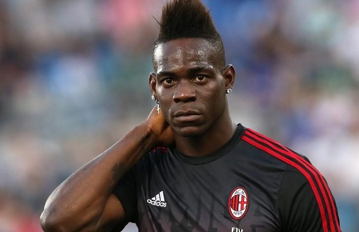 Mario Balotelli ‘çmend’ tifozët kuqezi, ja deklarata e tij për rikthimin tek Milani