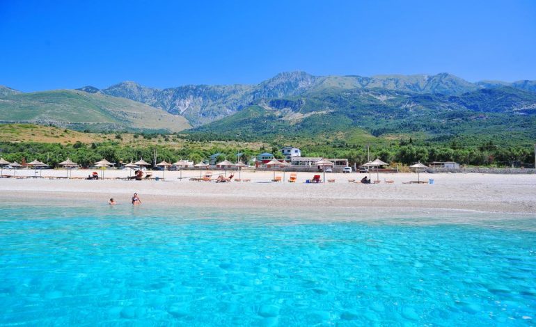 Ishin përfituar me dokumente false, sekuestrohen 48 mijë metra katror tokë në Dhërmi