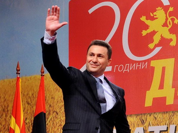 PROFIL: Kush është Nikolla Gruevski që dha sot dorëheqjen nga drejtimi i VMRO-së