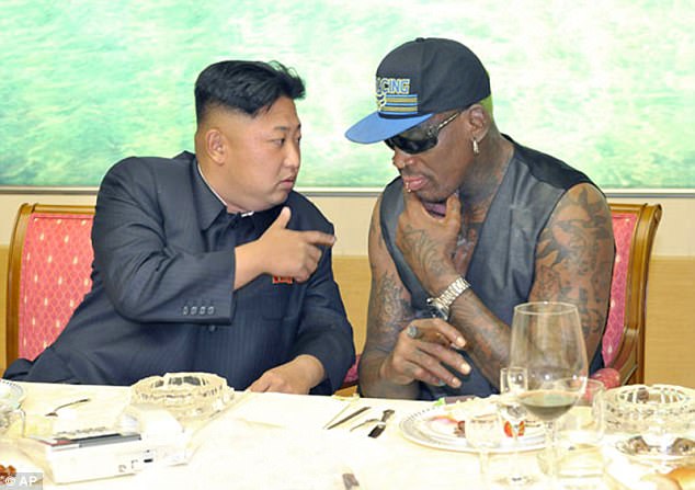 Basketbollisti i famshëm: Kim Jong Un është i çmendur por nuk e kupton