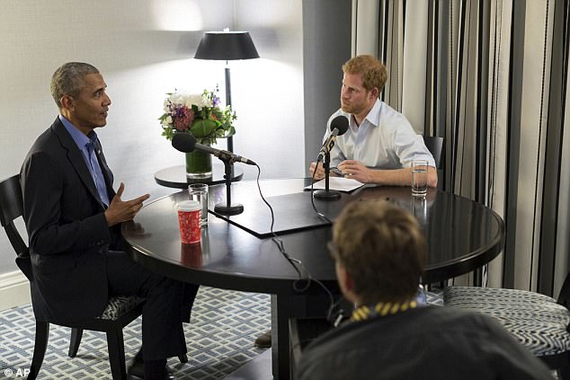 Obama “kunja” për Trump: Keqpërdorimi i mediave sociale po shtrembëron realitetin