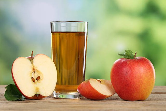 Lëng molle pa përdorur asnjë shtrydhëse frutash (MËNYRA)