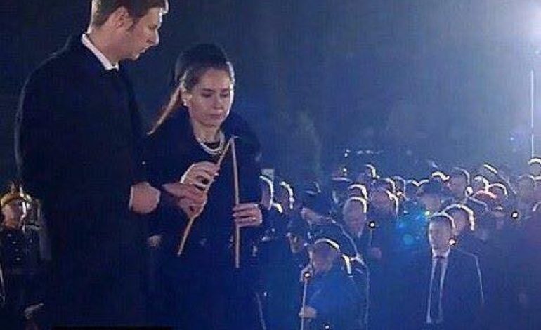 FOTO/ Rumani, Princ Leka dhe Elia i japin lamtumirën e fundit Mbretit Michael I